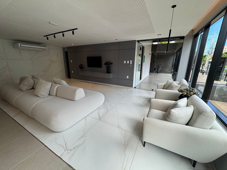 Apto com quarto e sala super varanda e vista AH705