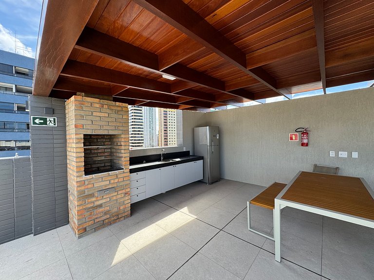 Apto com quarto e sala super varanda e vista AH705