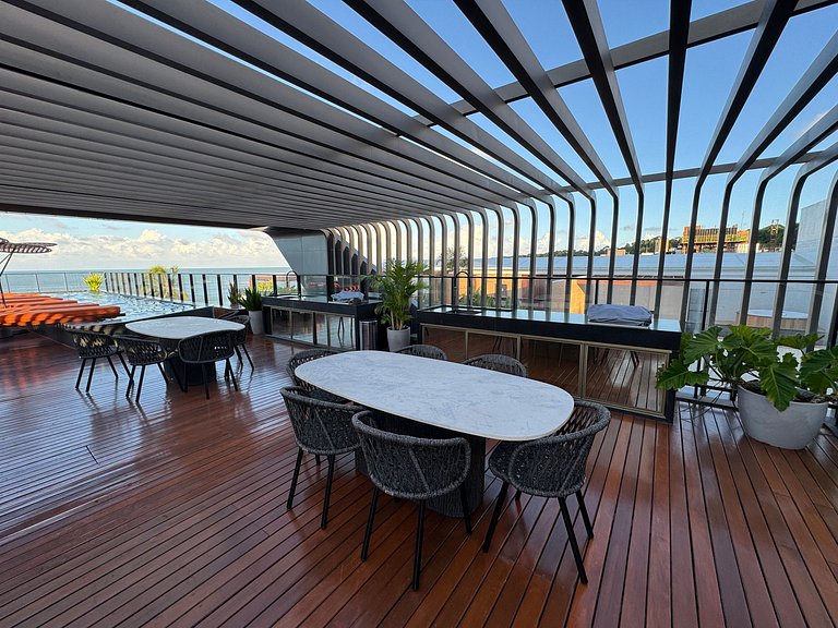 Flat beira-mar Cabo Branco com rooftop AH213