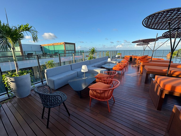 Flat beira-mar Cabo Branco com rooftop AH212