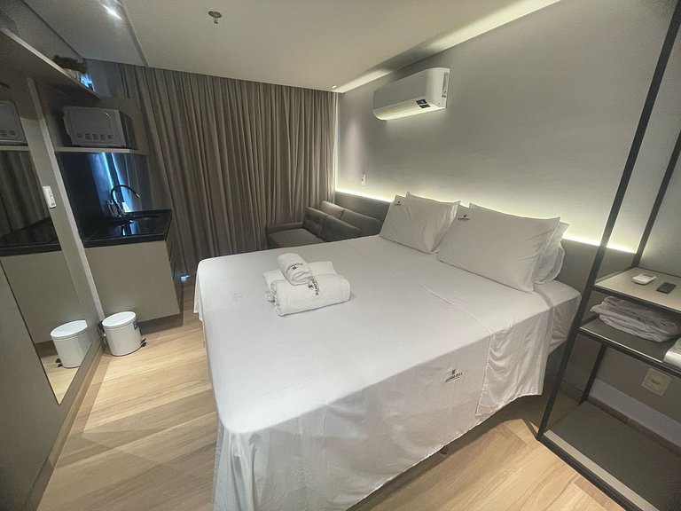 Flat beira-mar Cabo Branco com rooftop AH215