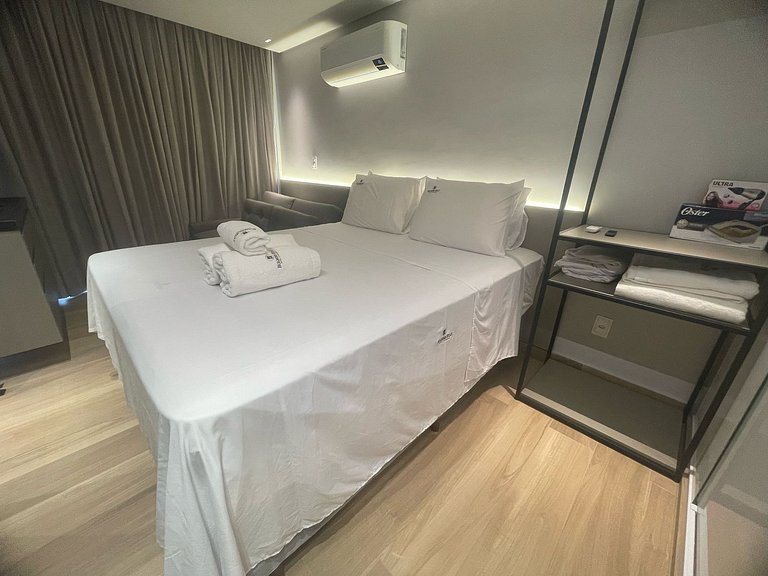 Flat beira-mar Cabo Branco com rooftop AH215