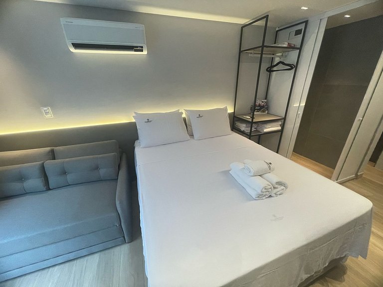 Flat beira-mar Cabo Branco com rooftop AH215