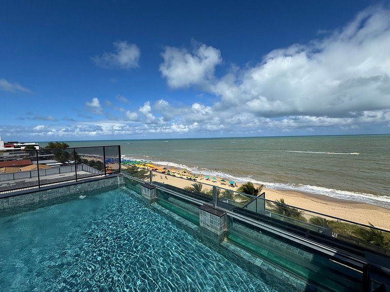 Flat beira-mar pé na areia com varanda AH 409