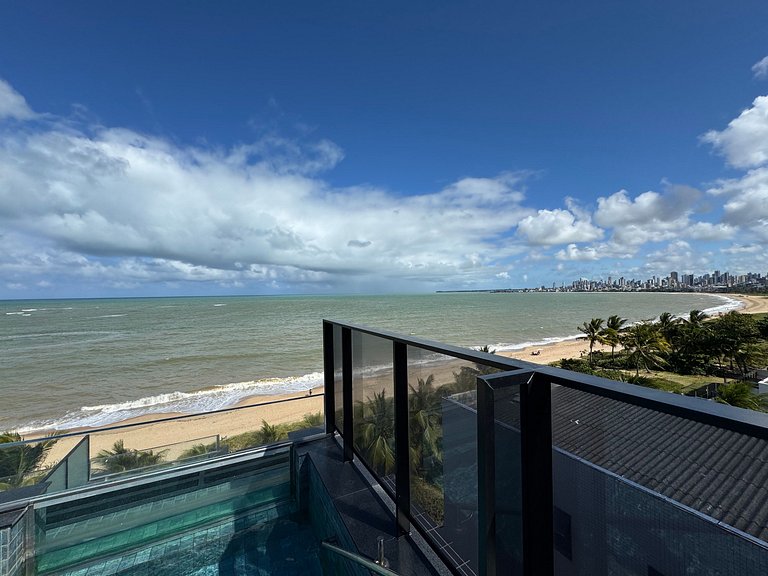 Flat beira-mar pé na areia com varanda AH 409