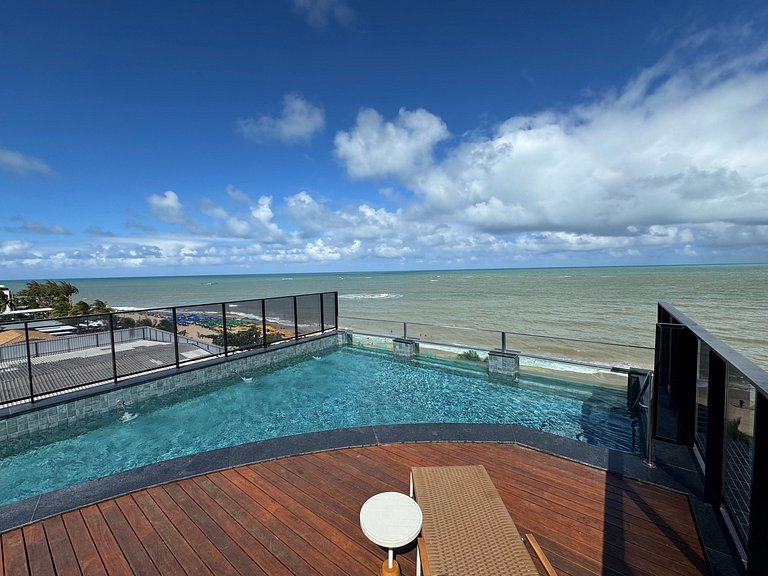 Flat beira-mar pé na areia com varanda AH 410