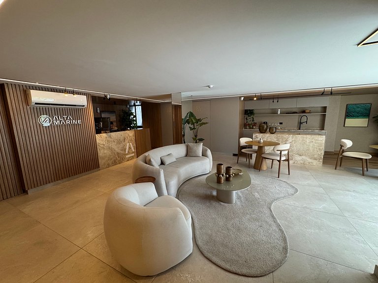 Flat beira-mar pé na areia com varanda AH 410