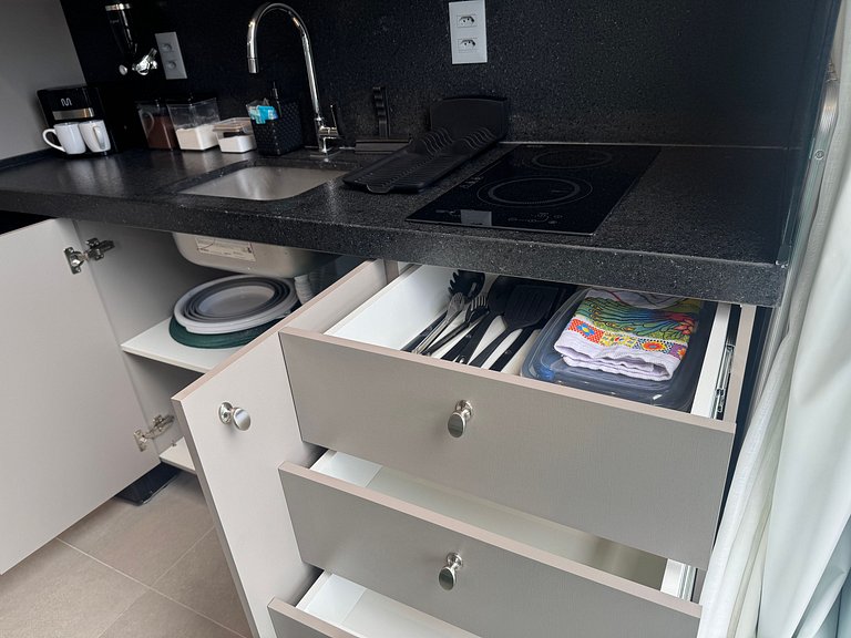 Flat de luxo completo no Acqua Tambau AQ3X9