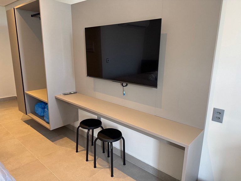 Flat de luxo completo no Acqua Tambau AQ2X8