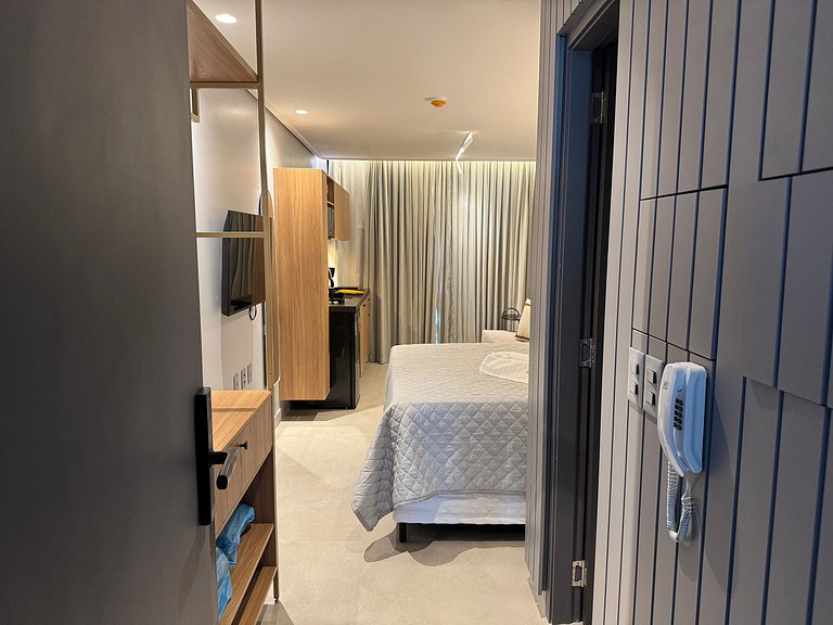 Luxury flat with balcony at Acqua Tambau AQ4X7
