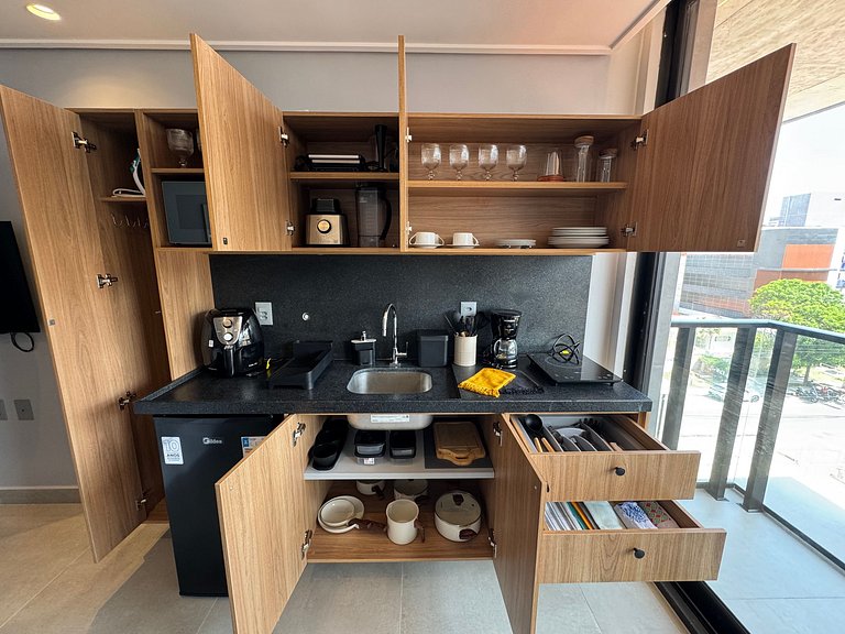 Luxury flat with balcony at Acqua Tambau AQ4X7