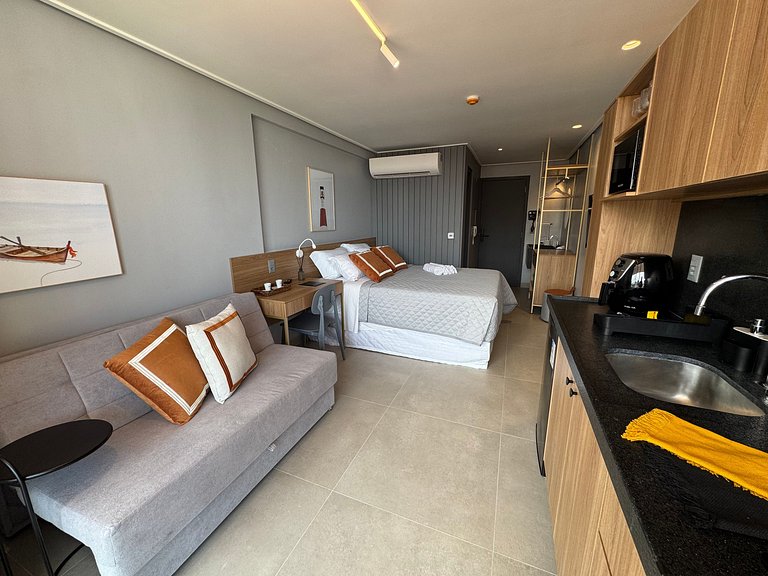 Luxury flat with balcony at Acqua Tambau AQ4X7