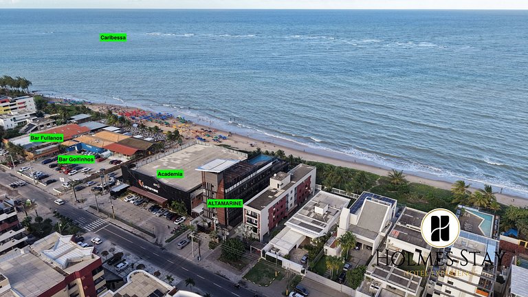 Flat beira-mar pé na areia com varanda