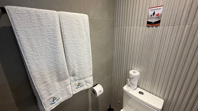 Flat de luxo completo no Acqua Tambau AQ3X1