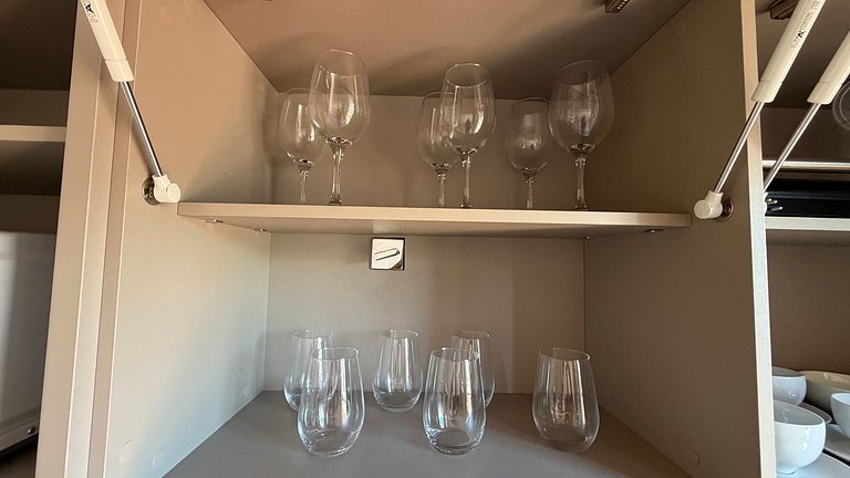 Luxury fully furnished flat at Acqua Tambau AQ3X1