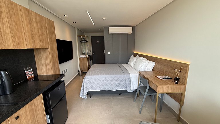 Luxury flat with balcony at Acqua Tambau AQ4I8
